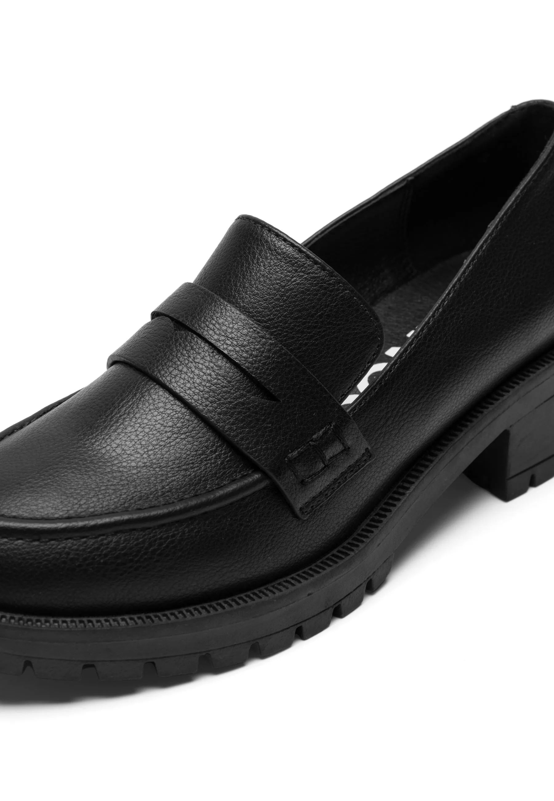 Biapearl Black Loafers