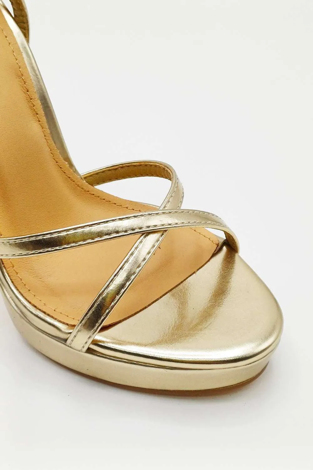 Kalilah Crossover Strap Platform Heeled Sandals in Gold