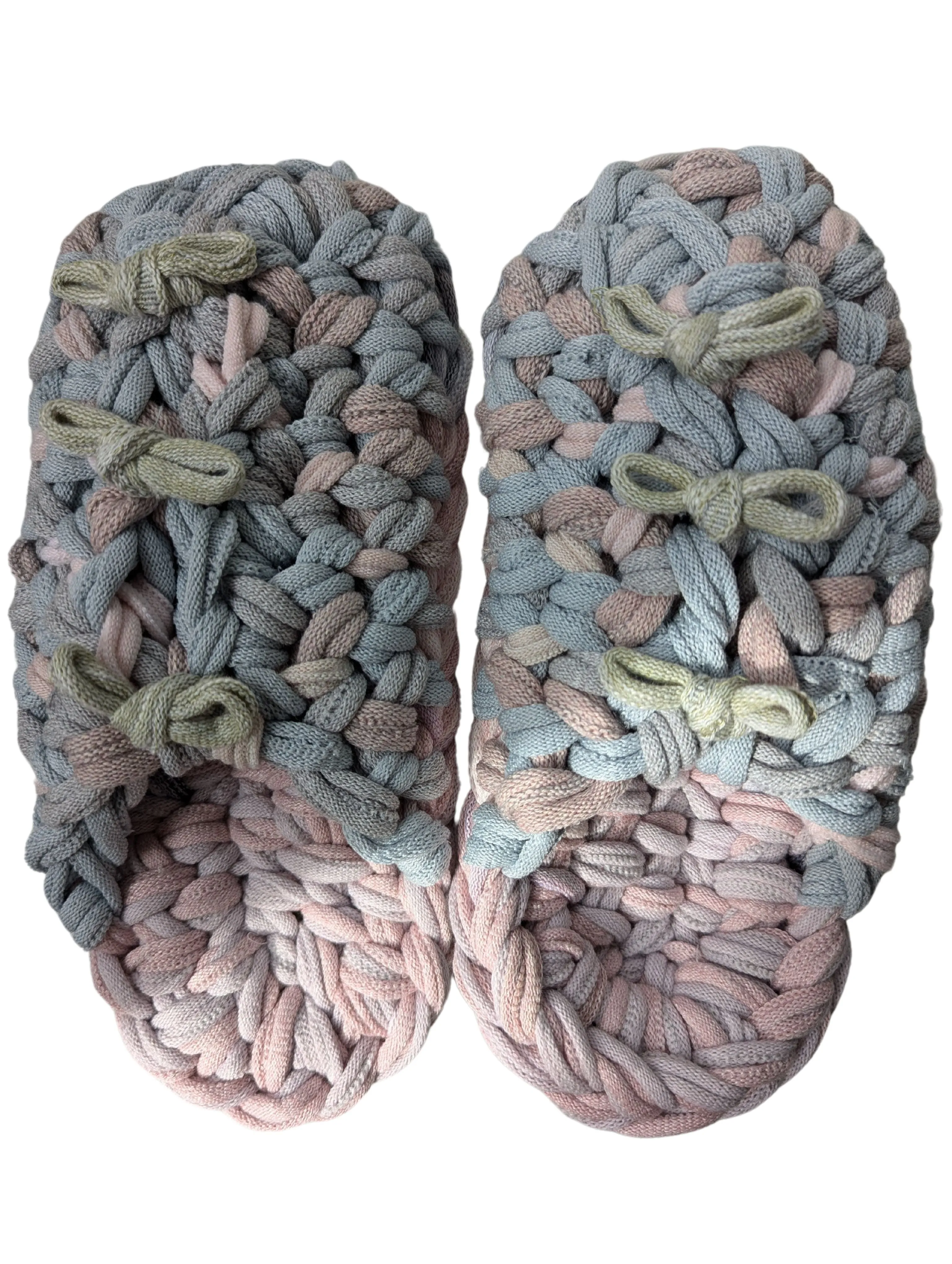 Medium | Knit up-cycle slippers 2024-M113 [Medium]