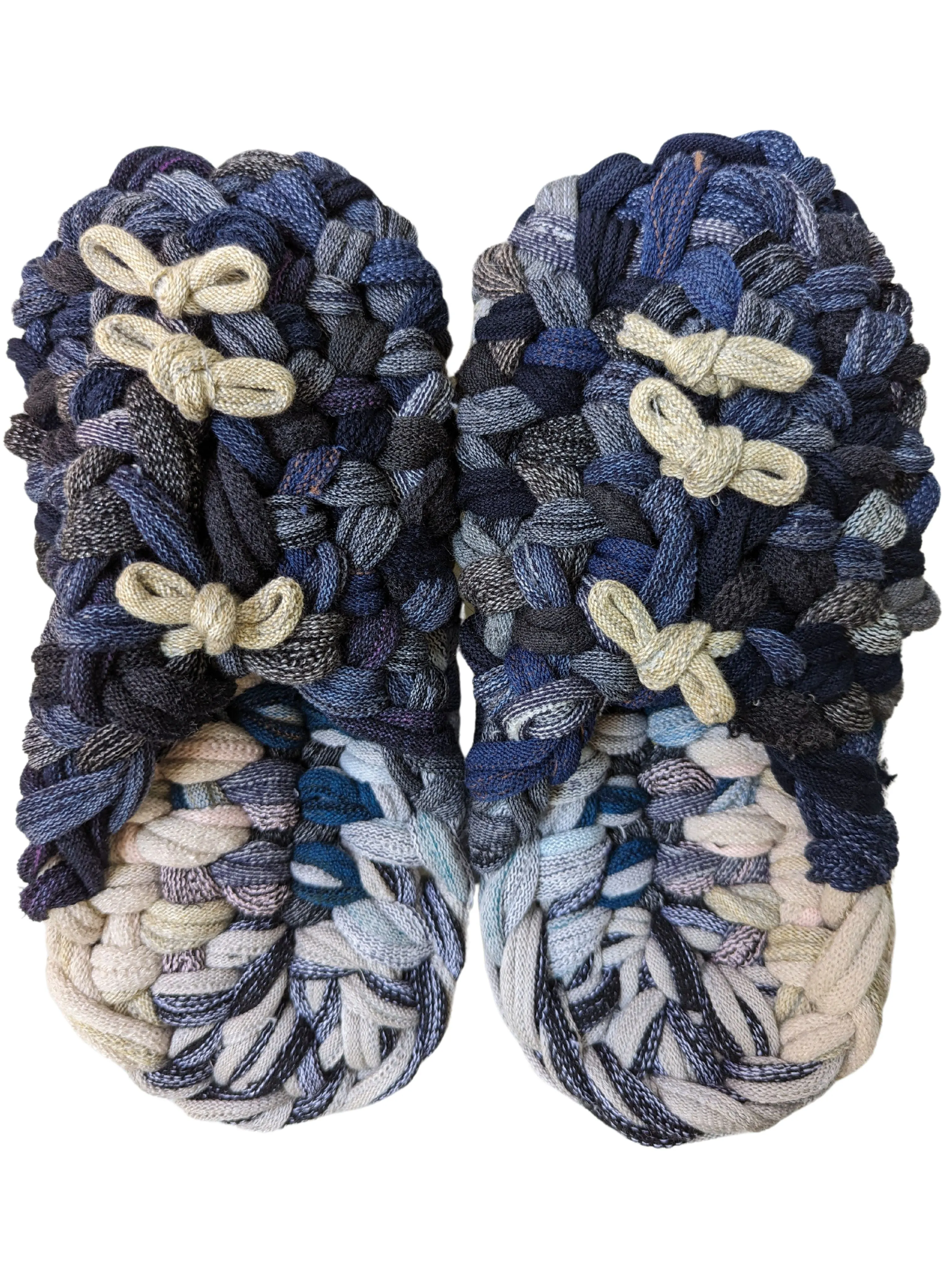 Medium | Knit up-cycle slippers 2024-M49 [Medium]