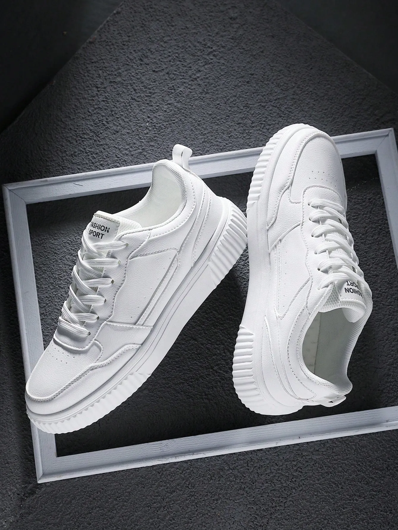 Men's Sports Shoes Fashionable And Handsome Casual Shoes